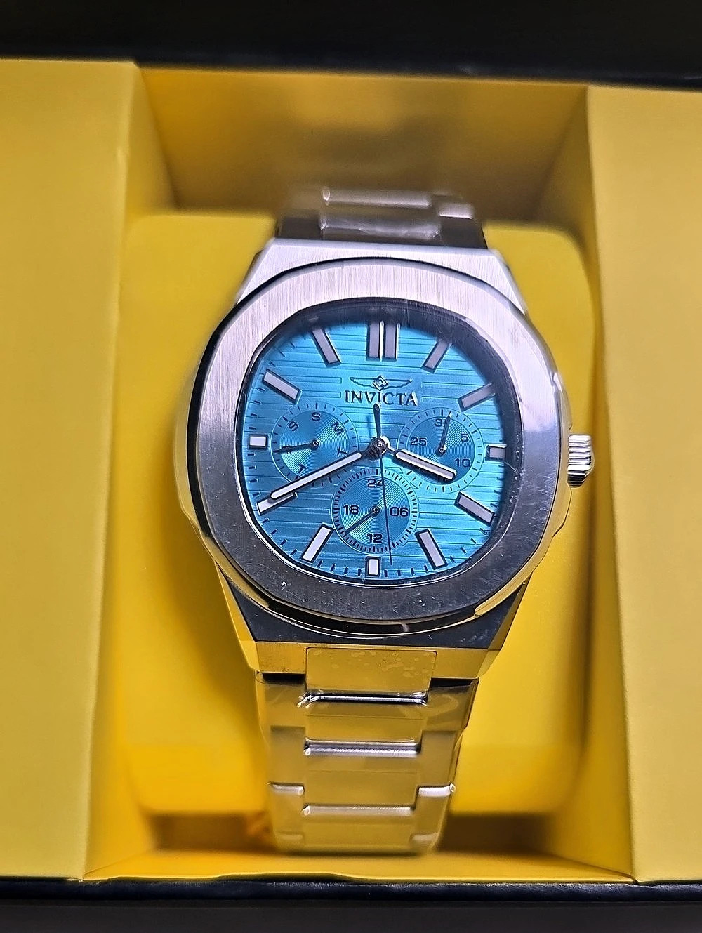 Invicta Speedway Chronograph Men's Silver & Blue Watch